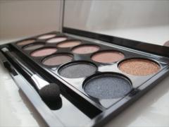 ラブリーなデザインとプチプラが魅力♡秋の新作アイシャドウcollection！