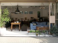 表参道にひっそりと。ライフスタイルショップ「cazaru」で素敵な出会い