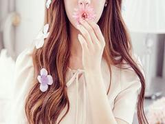 乙女心は年中無休の春模様。フラワーネイルで気持ちを花言葉に託して♩