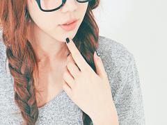 知的な、デキる女へ。大人見え確実なネイビーネイルカタログ