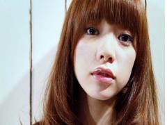 オン眉は幼くあどけないから。眉下バングであざと可愛いレディに変身