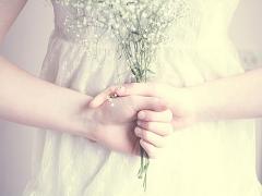 乾燥手元に男性ドン引き。みんな持ってる2つのアイテムで簡単ハンドケア始めよ♡