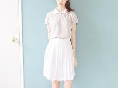 ＼見た目年齢ー5歳／脱O脚で、美しく真っ直ぐのびた美脚を手に入れる。