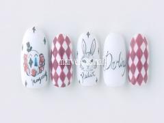 うさ耳をネイルに乗せて。女の子の世界観たっぷりです♡