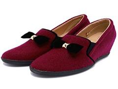 おしゃれな足元を演出♩秋冬コーデに合うレディースシューズを厳選！