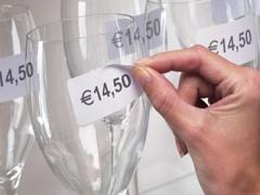 油性ペンも復活させる！？使いきれない「除光液」の便利な活用法