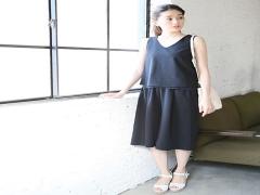 apart by lowrysの魅惑美パンツで大人シルエットを実現