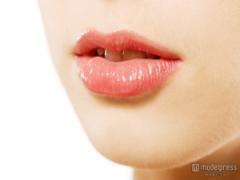 黙っててもモテる！ツヤ唇を叶える5つの方法