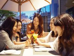 1本で色っぽ唇の完成♡大人女子のためのグロス「リップカクテル」