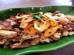 今すぐ作りたくなるガーリックチャーハンレシピ♡ニオイなんて気にしてられない！