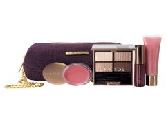 深みのある女をつくる、ルナソルのクリスマスパーティコフレ2015