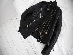 辛口女子の秋冬コーデ。‘レザー’でぴりっとスパイスを振りかけて