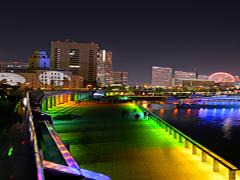 横浜が幻想的な光に包まれる！スマートイルミネーション2015開催