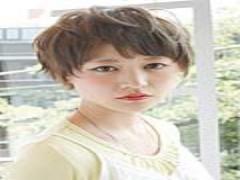 ハロウィンパーティーで使えるちょい派手大人のヘアアレンジ♡