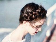 美デコルテに首ったけ♡首元ラブリーな”ハートネック”TOPSにラブコール！