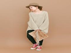 シンプル服を格上げ。無難コーデから卒業するための5つのスパイス小物