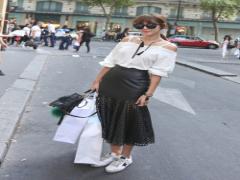 ちょこっと色気のあるオフショルコーデ！肩見せ♡鎖骨見せ♡