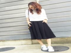 秋冬のパンツは黒！人気のパンツを使ったトレンドコーデをいち早く♪