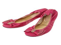 室内シューズは可愛さで選ぶ？それとも機能性？