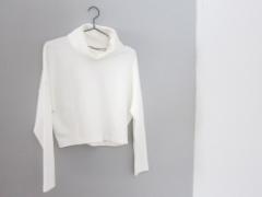 今年もあいつにラブコール♡愛すべきタートルネックコーデ15選