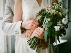 人と同じ"結婚式"じゃ物足りないから、教会を飛び出して海・山で？♡