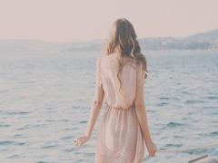 取り戻せ、すっぴん美髪。ツヤ感でキメる最旬ヘアスタイル18選