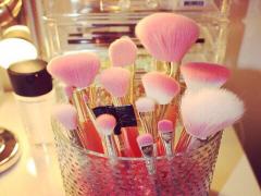 乾燥に負けない！朝から夜までずっと崩れないベースメイク方法をおさらい♡