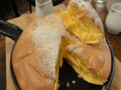 簡単、可愛い、美味しい♡の三拍子が揃ったフライパンケーキが大人気