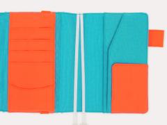 暮らしを良くするセカンドポーチ：手帳のポケットに入れておくと良いものリスト