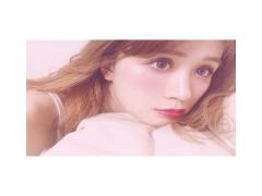 600円で驚きのうるうる肌に。セザンヌのハイライトスティックが万能ってウワサ♡