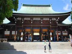 【Best10】初詣！参拝者数が多いのはココ！ランキング