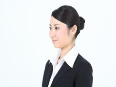 メイクさん直伝！シュッと”デキル女”の顔立ちに。丸顔の就活メイクポイント5つ