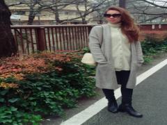 ニットコートはおしゃれ女子の必須アイテム！