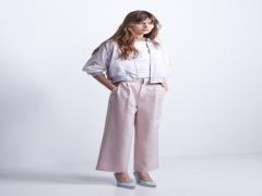 まだまだ流行は続きそう。ワイドパンツをオフィスで着こなす5days