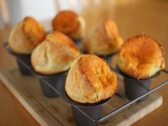 サクッモチッの不思議食感がたまらない「ポップオーバー」って知ってる？