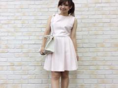 女性が一番キレイに見える色♪ドレスは白で決まり！