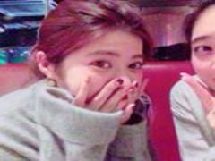 コスメの流行りを爪先に＊淡く優しいベビーブルーのネイルデザイン集