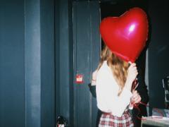 お洒落さんへ友チョコ♡思わずパケ買いなHACCIのタブレットチョコレートを