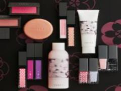 サクラの開花日によって順次発売。THREEの季節限定コレクション登場♡