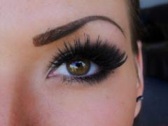 もう困らない！ベビーパウダーで簡単に"ふさふさまつ毛"が叶っちゃう方法♡