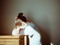 社会では泣いちゃいけない時もある。大人の泣き虫克服講座はじめます