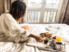 おしゃれなパリジェンヌがお手本。“浸して食べる”優雅なカフェレシピ
