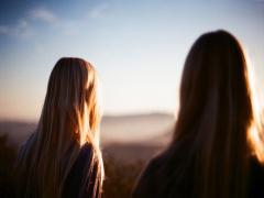 シンプルで上質な定番アイテムが揃う。NATURAL BEAUTY BASIC