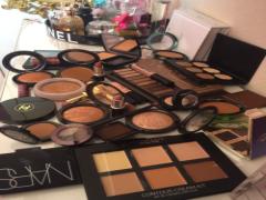 実際に使ってみて良かったモノだけ集めました。本当にオススメしたいアイシャドウコスメ