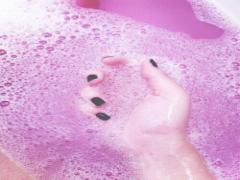 《クリーニング不要！》10日以上放置したシミも落ちる「魔法水」の作り方