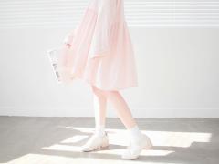 今、お洒落さん注目度No.1カラー♡甘すぎない"PINK ITEM"の上級者コーデ術
