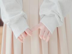 冬と春の境目に。ネイルに取り入れるべきは‘くすみパステル’