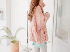 スティックだけでフルメイク完成！？気になる韓国の新作コスメに大注目♡