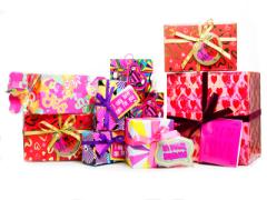 LUSHで愛を伝えましょう♡1月15日発売のバレンタインギフトが素敵！