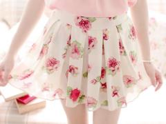 一足早い春気分♡SWIMMERの「いちごプリントシリーズ」がSNSで話題